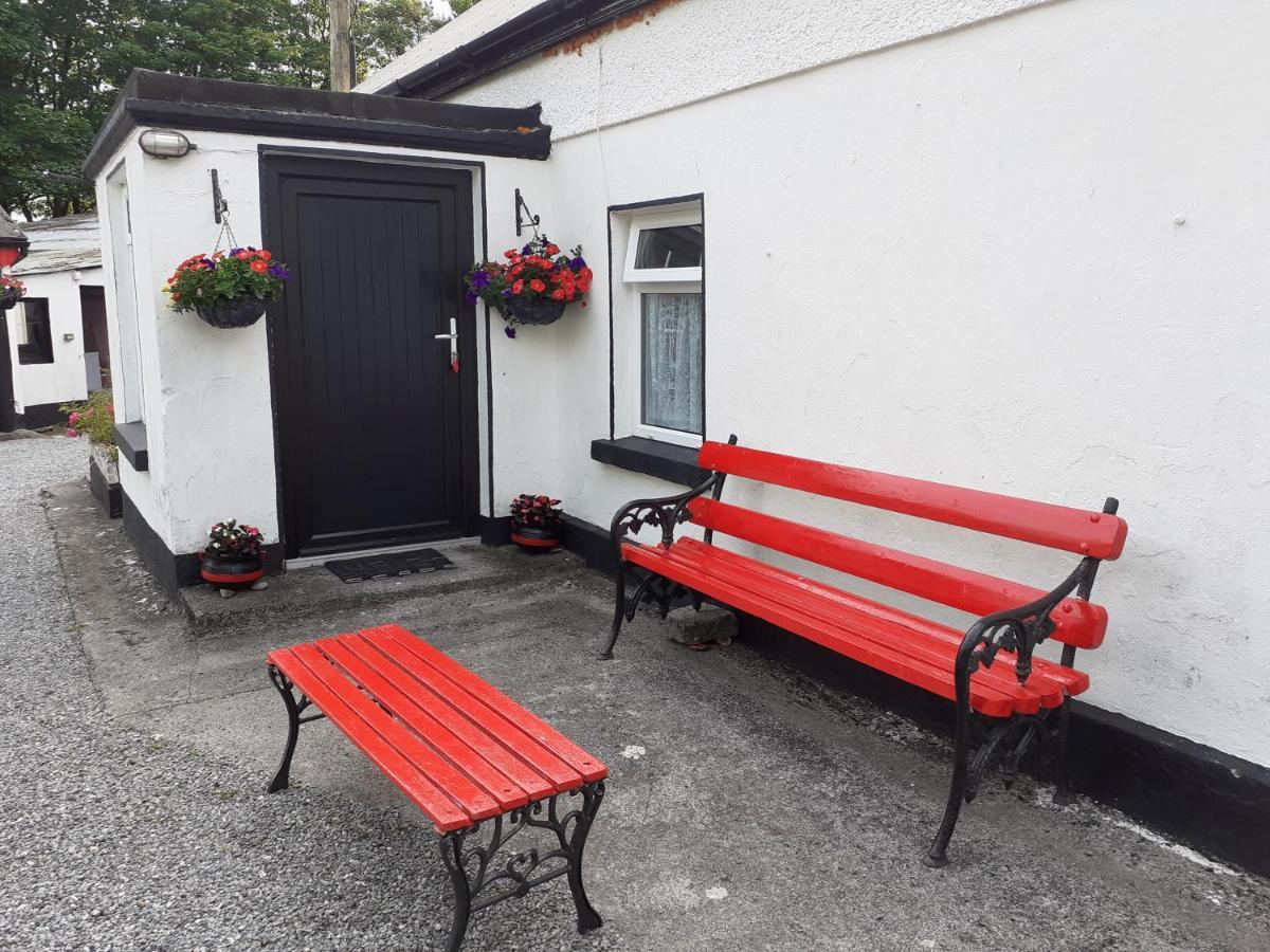 Cummins Cottages Ballycrossaun Extérieur photo