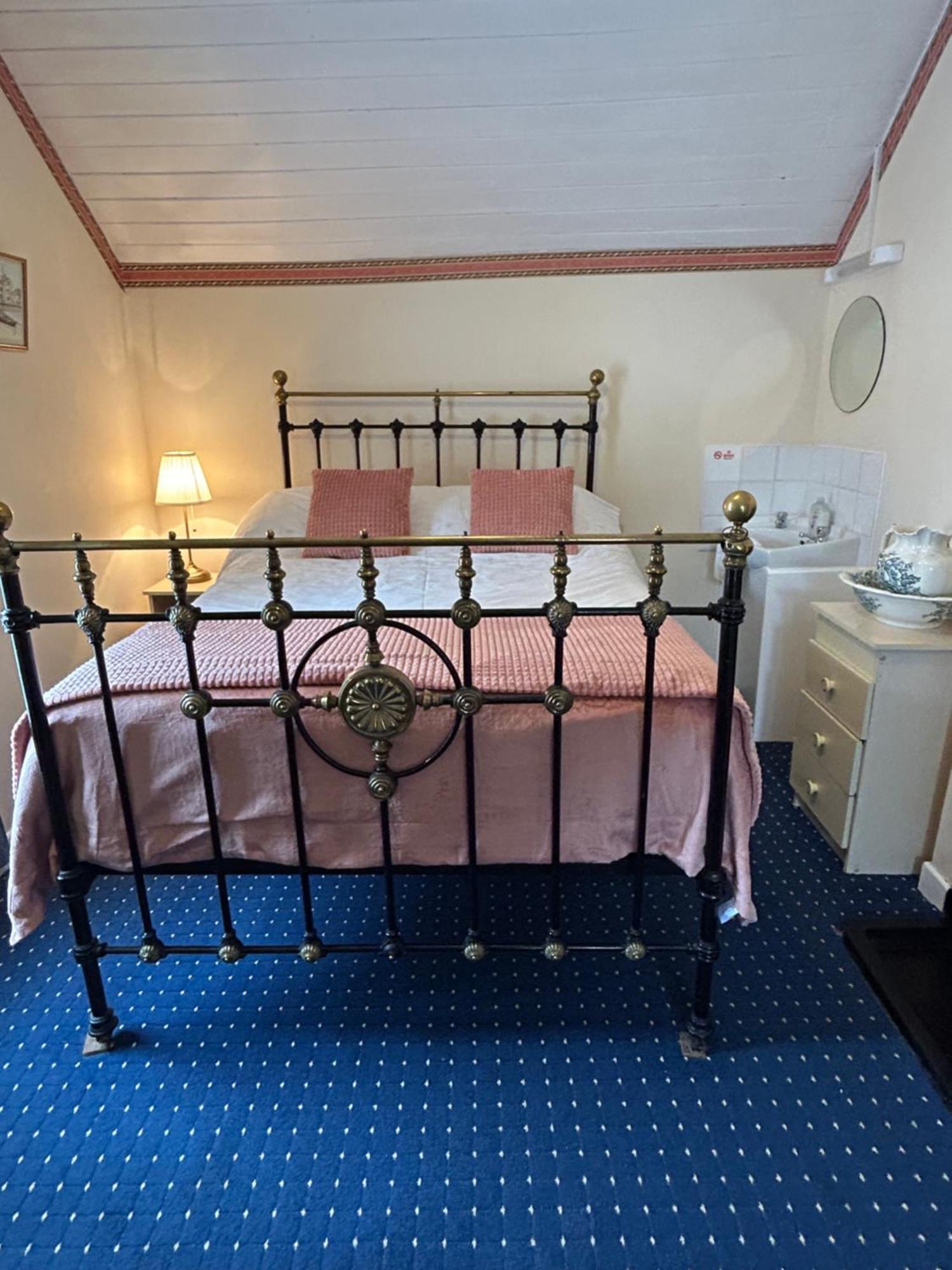 Cummins Cottages Ballycrossaun Extérieur photo