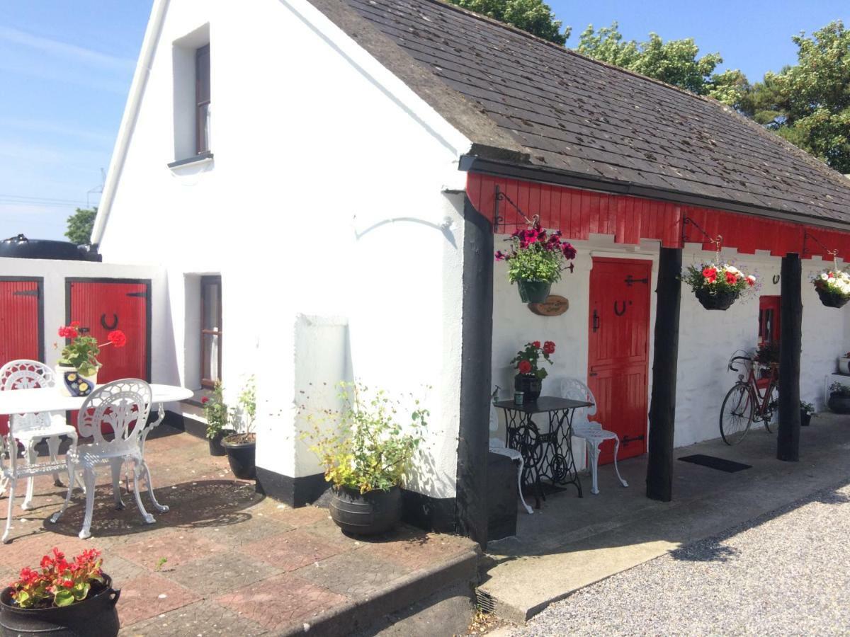 Cummins Cottages Ballycrossaun Extérieur photo