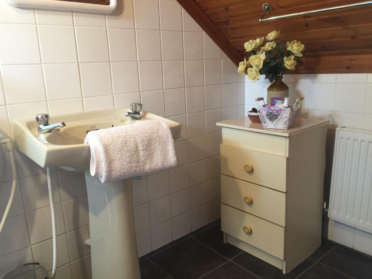 Cummins Cottages Ballycrossaun Extérieur photo